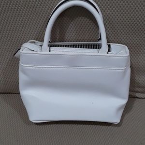 Christian Siriano Other - Christian Siriano Bow bag Christian Siriano Other - Christian Siriano Bow bag